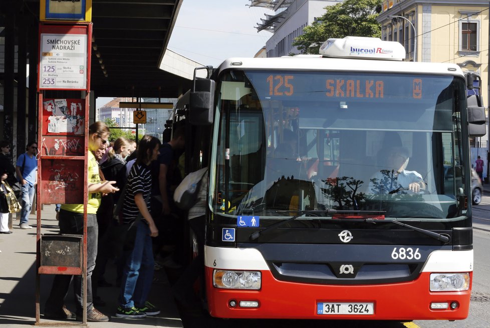 Autobusy v Praze