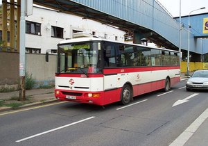 Už koncem listopadu zřejmě vyjedou první autobusy do tunelu Blanka. (ilustrační foto)