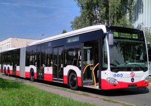 Na lince 119 na letiště bude jezdit autobus dlouhý 21 metrů.