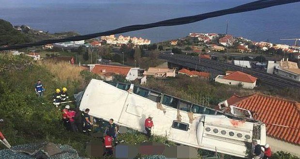 Lidé létali vzduchem, pak nastalo hrobové ticho! Hrůzná svědectví z autobusu smrti