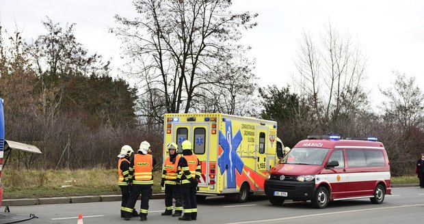 Řidič na Frýdecku srazil osmiletého chlapce: Lékaři ho hodinu oživovali marně (ilustrační foto)