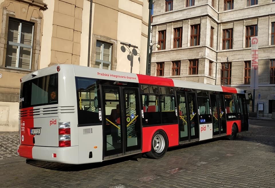 Nový design autobusu MHD.První bude jezdit na lince 176