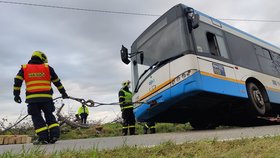 Mladík ukradl v Ostravě autobus z garáží! Byl "pod obraz"