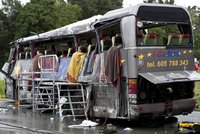 Rodiny lidí z polského autobusu: Žijí naši blízcí?