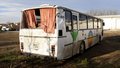 Starý autobus karosa po nehodě skončil jen s lehce nabouranou kapotou