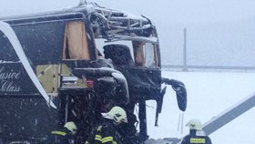 Slovenská policie obvinila řidiče českého autobusu za nehodu
