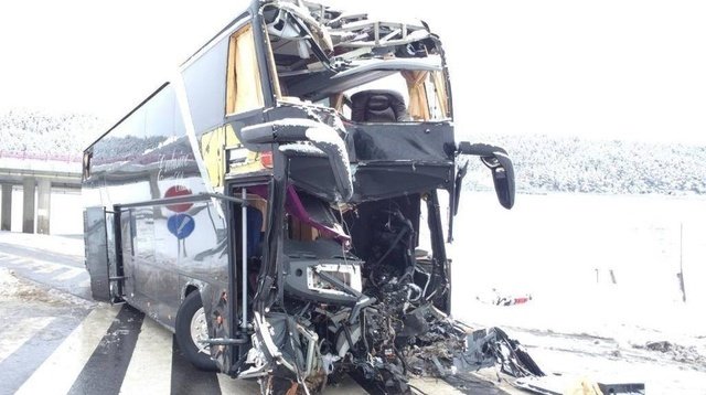 Slovenská policie obvinila řidiče českého autobusu za nehodu