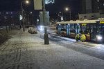 Autobusy v Praze mají kvůli sněhu problémy (ilustrační foto).