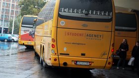 V 15.08 hodin náhradní autobus Student Agency vyrážel do Prahy. V Brně se zdržel jen pět minut.