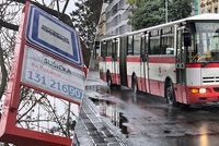 Praha: Všechny autobusové zastávky na znamení? Zkrátili bychom tím intervaly, hájí nápad Ropid