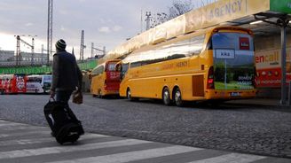 Penta kupuje firmu ČSAD Praha Holding, která vlastní autobusové nádraží Florenc