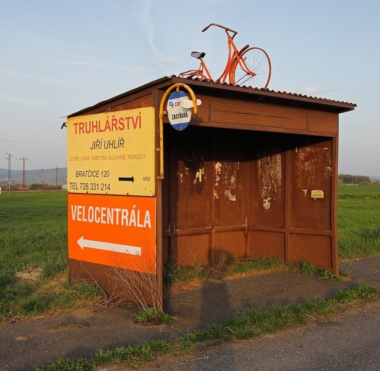 Strašidelné autobusové zastávky