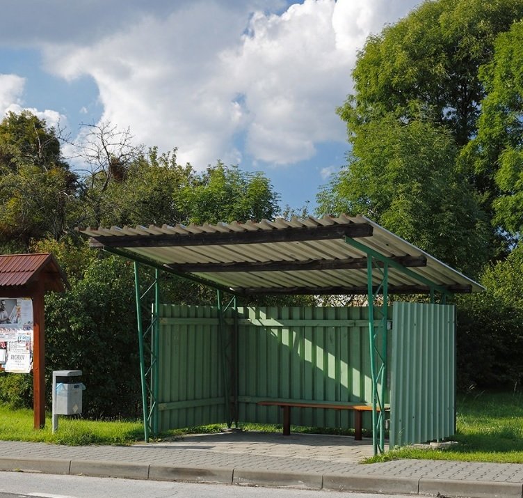 Strašidelné autobusové zastávky