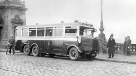 1931 - Autobusová doprava v Praze - autobus Praga