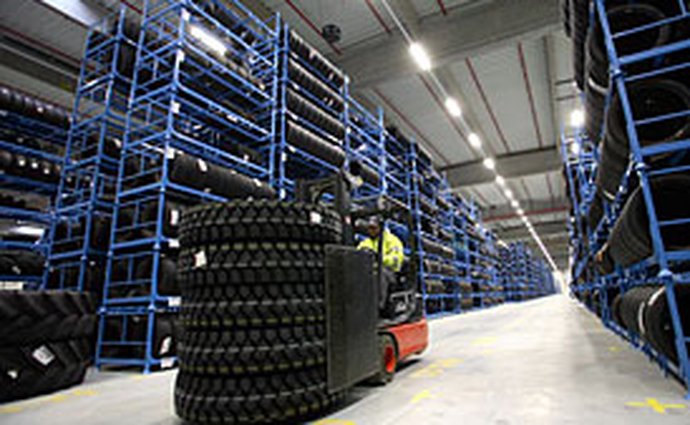Bridgestone má díky společnosti Fiege velké logistické centrum v Boru u Plzně
