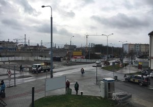 V Šumavské ulici vyroste do roka nový autobusový terminál.
