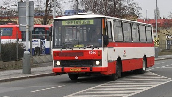 Známé autobusy Karosa B732 v pražské MHD skončily