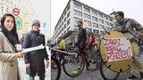 Další »protest« proti zákazu cyklistů v centru Prahy: Na radnici Prahy 1 aktivisté přinesli připomínku