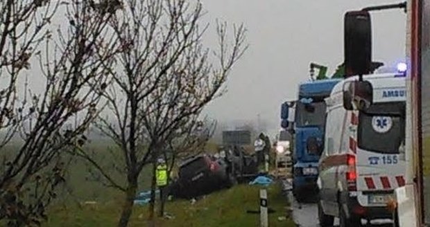 Hrůzná nehoda na Slovensku: Zemřela matka a její čtyři děti!