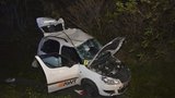 Tragická nehoda na Frýdecko-Místecku: Spolujezdec (†28) zemřel, řidič skončil v nemocnici 