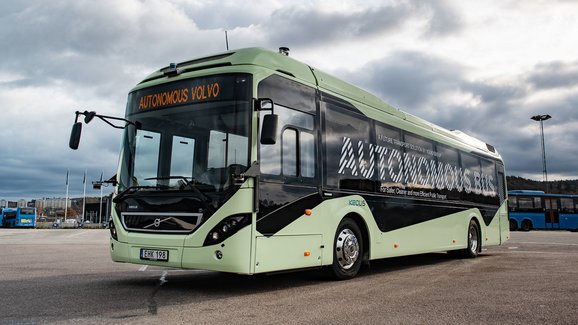 Volvo Buses představuje možnosti využití autonomního řízení autobusů 