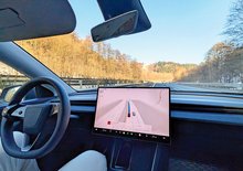 Řízení bez rukou na volantu? Nizozemsko schválilo provoz systému automobilky Tesla