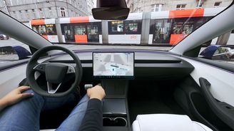 Česko povolilo autopilota od Tesly Česko povolilo autopilota od Tesly