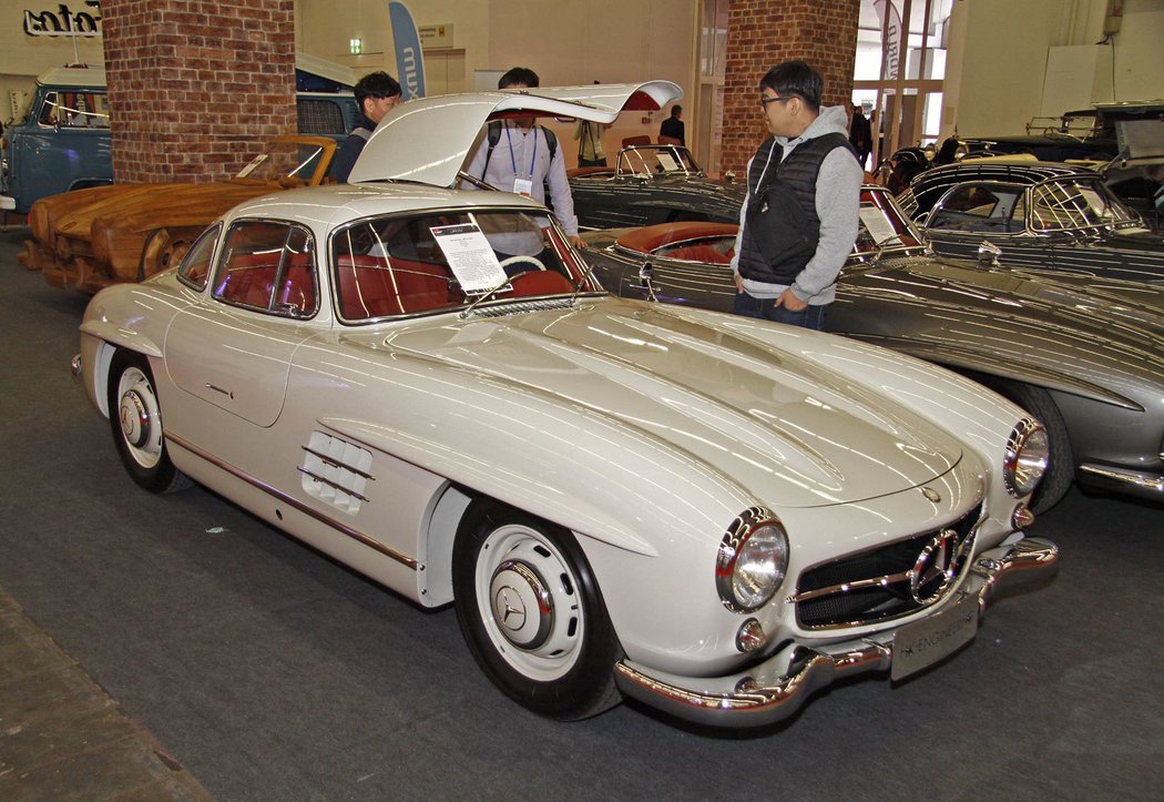 Mercedes-Benz 300 SL