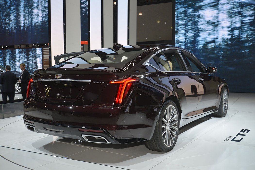 Cadillac CT5