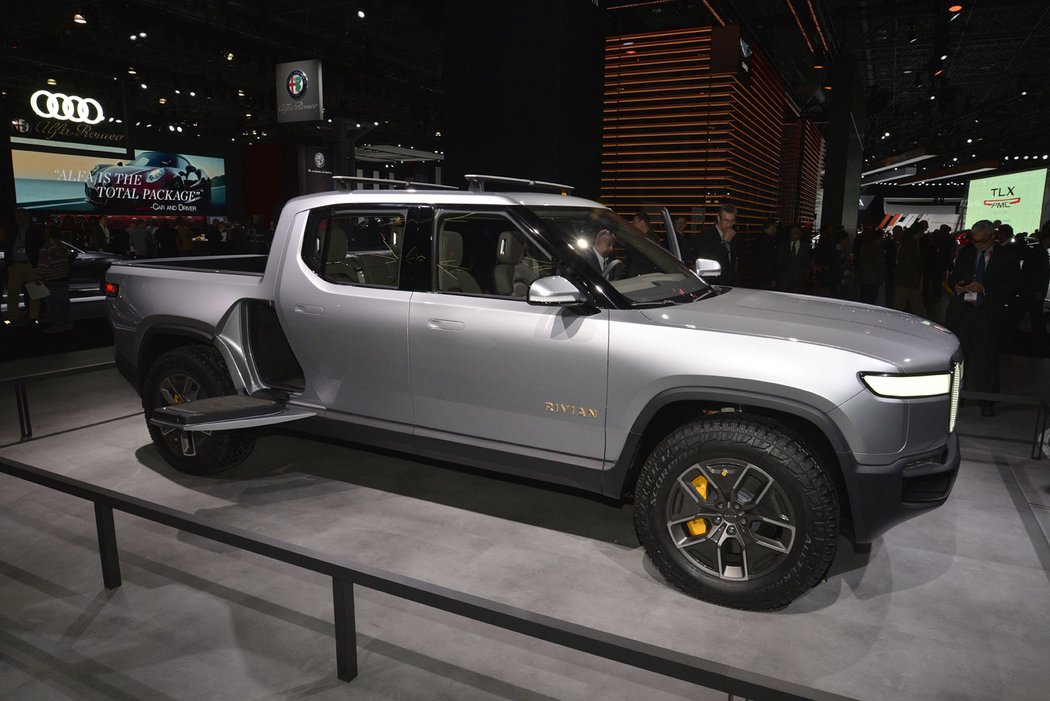 Rivian R1