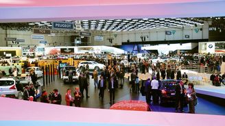 Autosalon v Ženevě: záplava novinek překvapila