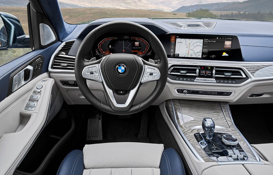 BMW X7