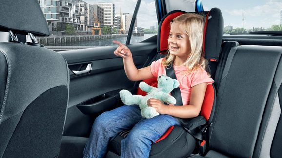 V Itálii musejí mít řidiči zařízení, aby nezapomněli děti v autě