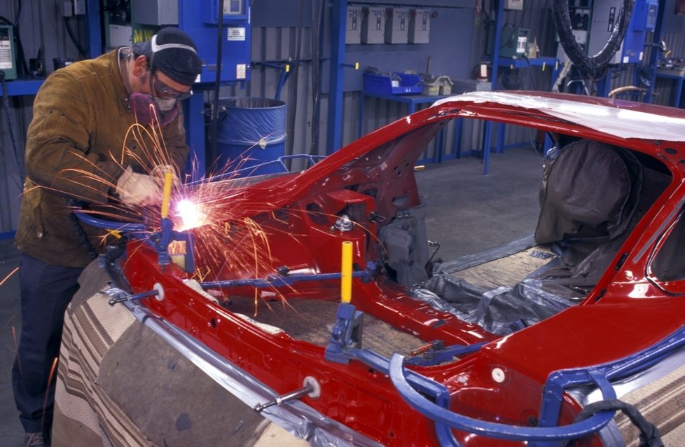 Škoda Auto patří k nejúspěšnějším firmám a o své zaměstnance se umí postarat.