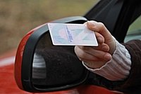 Dívka (19) chtěla podvádět s řidičákem: Sedla na lep podvodníkům!