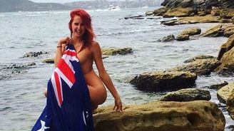 Vtipná stránka na Instagramu: Australané milují svoji zemi a objevují její krásy, musí být ale nazí