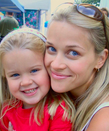 Ava Philippe a Reese Witherspoon