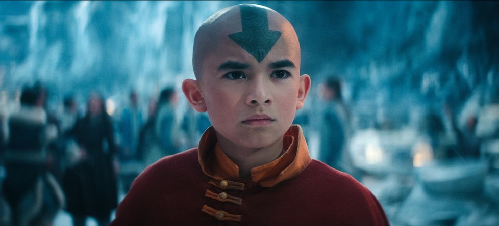 Avatar: Legenda o Aangovi • Mladík zvaný Avatar musí ovládnout čtyři živly, aby zachránil svět, který se zmítá ve válce. A taky porazil kruté nepřátele, kteří ho chtějí za každou cenu zastavit.