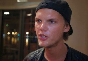 Avicii záhadně zemřel v Ománu.