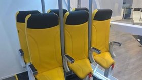 Firma Aviointeriors nabízí různé modely stojacích opěrek.