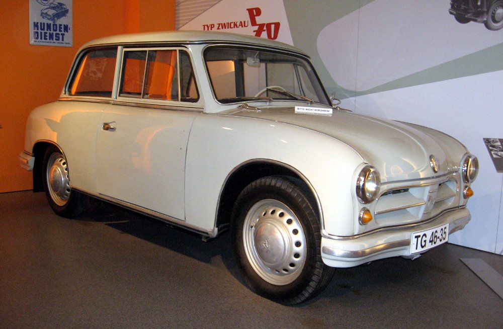 Za čtyři roky (1955 až 1959) bylo vyrobeno přes 36 000 vozů P70 s karoserií Limousine, kombi a kupé.