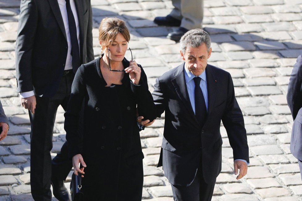 Exprezident Sarkozy s manželkou Carlou Bruni