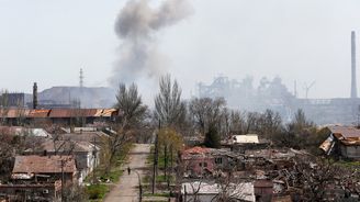 Ruští separatisté zahájili útok na železárny a ocelárny Azovstal