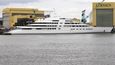 Azzam, se 180 metry nejdelší jachta světa, byla postavena v roce 2013 pro saúdskoarabského prince Al-Valíd bin Talála