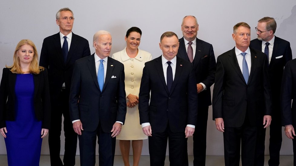 Jednání skupiny B9 za účasti amerického prezidenta Joea Bidena a českého preziméra Petra Fialy (ODS) (22.2.2023)