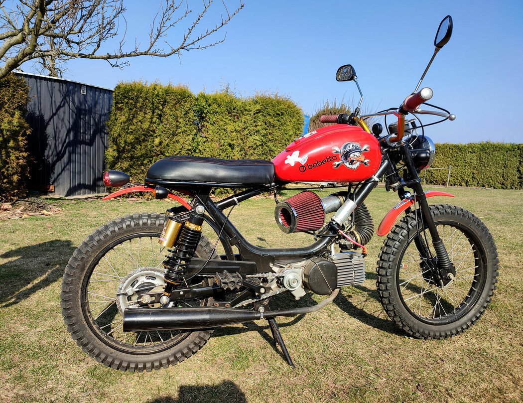 Babetta 210 ve stylu scrambler