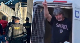 Kuchař Babica po zápase Sparty ve spárech chorvatské policie: Zavařil si! Kuchař Babica po zápase Sparty ve spárech chorvatské policie: Zavařil si!