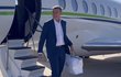Babiš vystupuje v Albánii ze soukromého tryskáče od společnosti Smartwings Babiš vystupuje v Albánii ze soukromého tryskáče od společnosti Smartwings