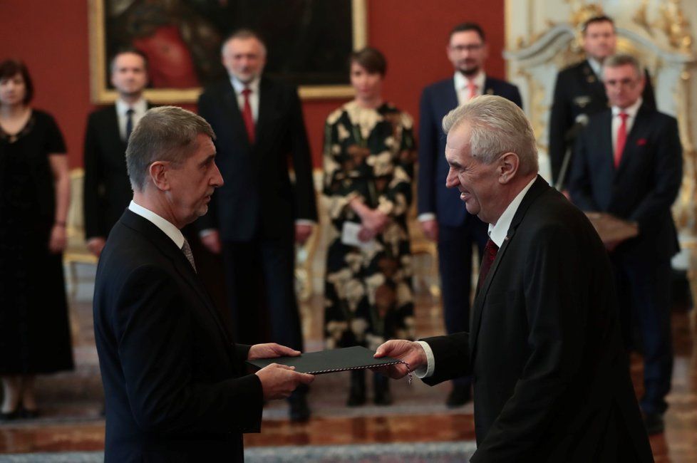 Miloš Zeman jmenoval Andreje Babiše premiérem