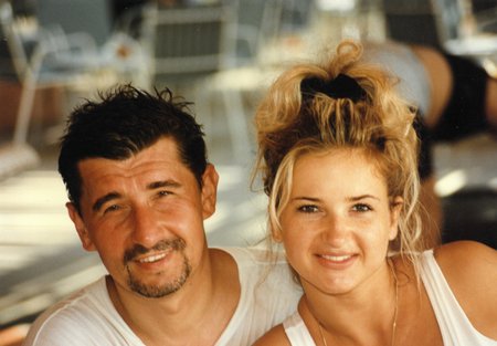 Andrej Babiš s manželkou Monikou (1996)